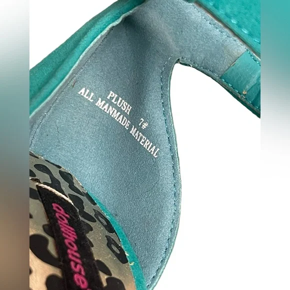 DOLLHOUSE Turaquoise plush suede platform wedges size 7 - Picture 11 of 11